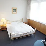 Buergerhaus 3* Steinbach im Taunus