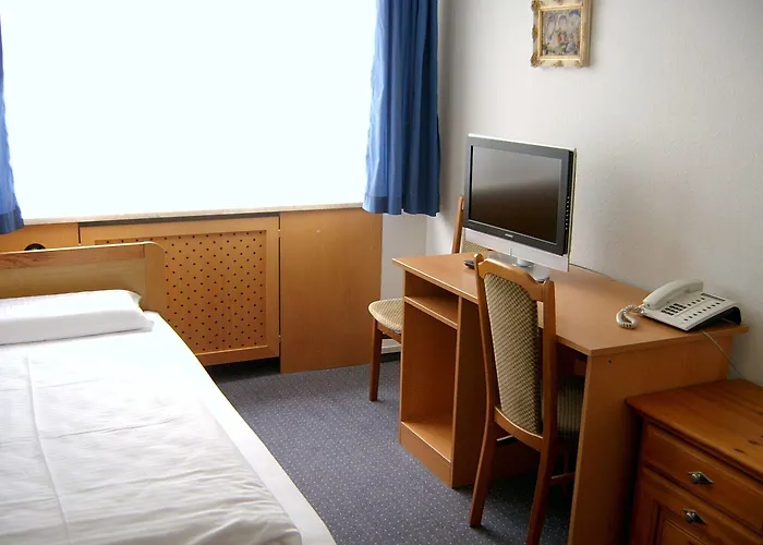 فندق Buergerhaus